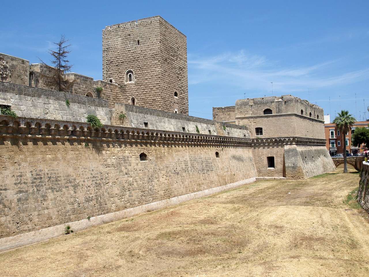 bari-2940710_1280