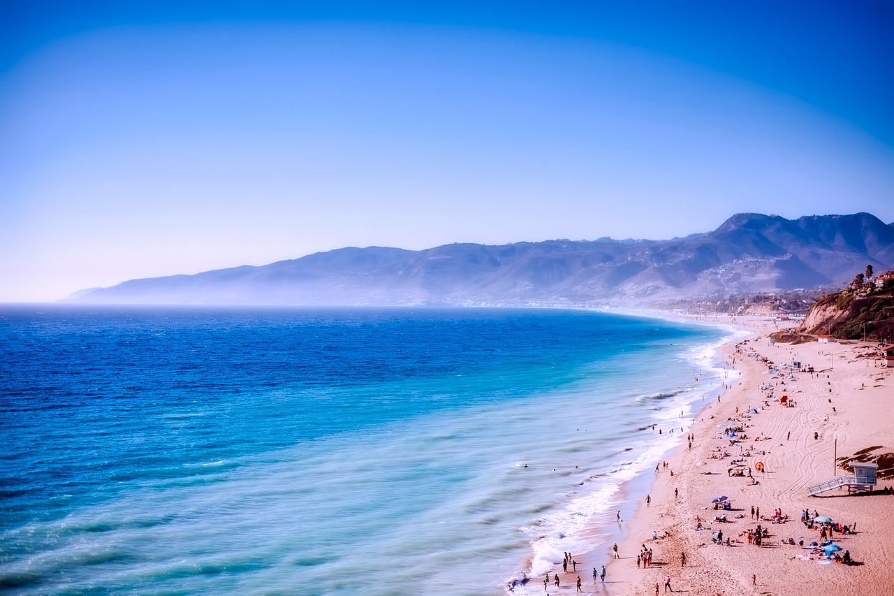 malibu-2506309_1280