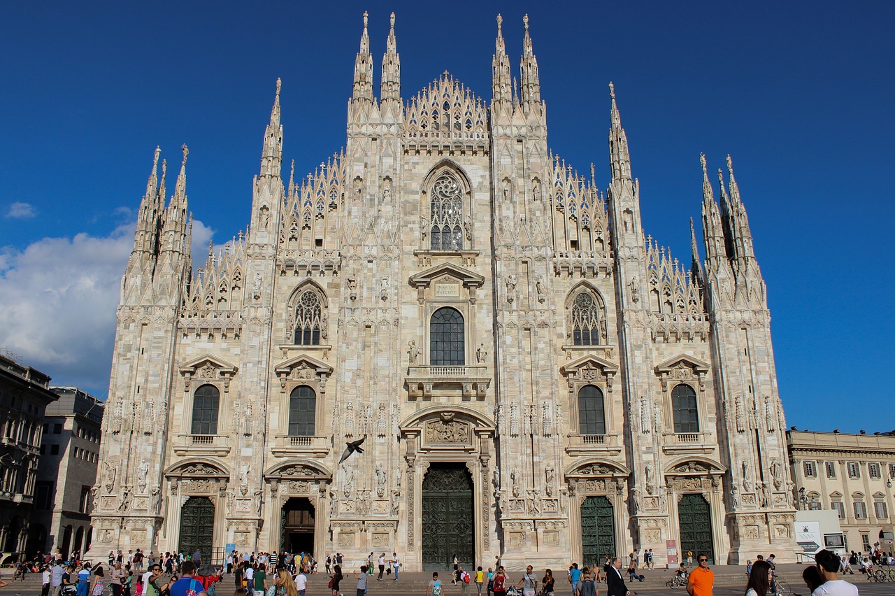 milan-883761_1280