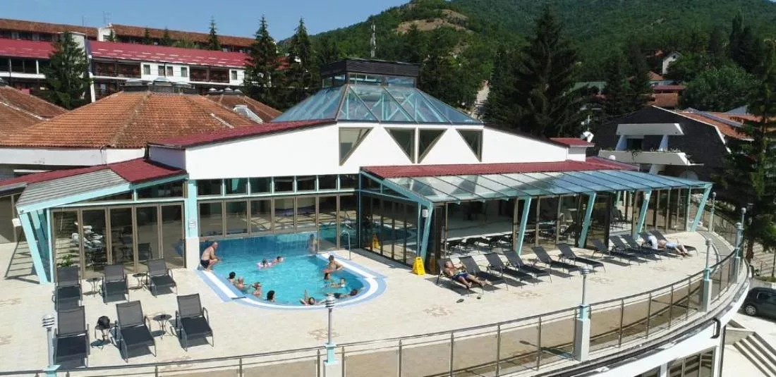nova-godina-prolom-banya-hotel-radan-3-ot-varna-shumen-i-veliko-tyrnovo-1_1722846372